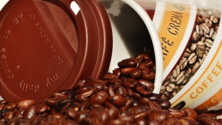 Кафето в собствена чаша, а не в пластмасова? Бизнес без отпадъци