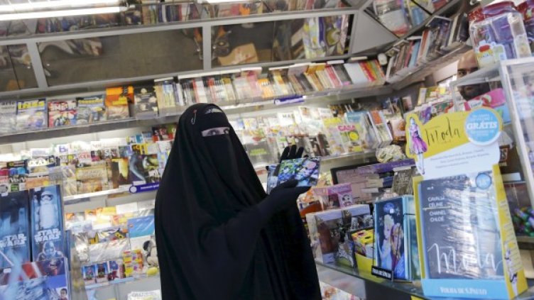 Снимки: Reuters