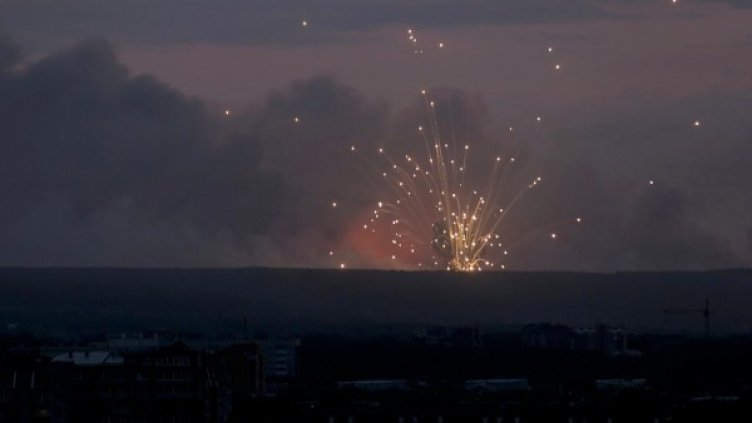 Снимки: Reuters