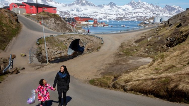 Снимки: Reuters