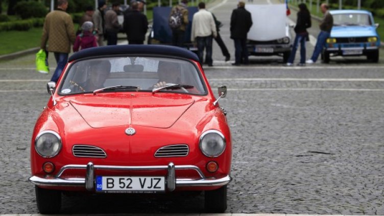 Снимки: Reuters