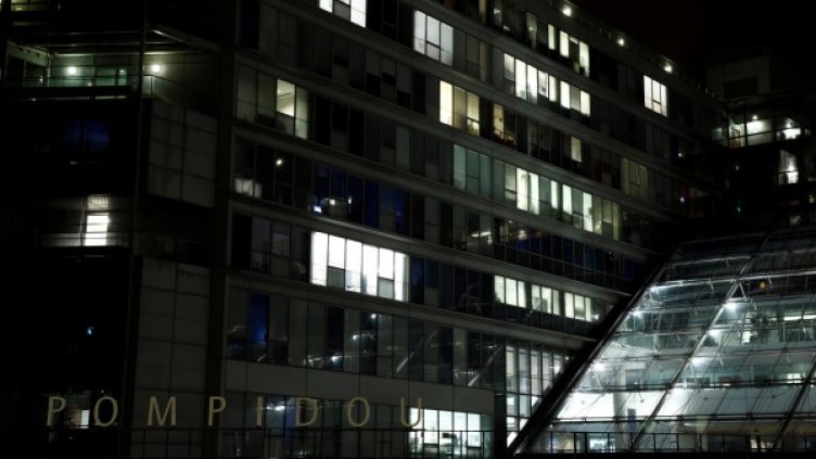 Болницата "Жорж Помпиду", в която е приет бившият пилот. Снимка: Reuters