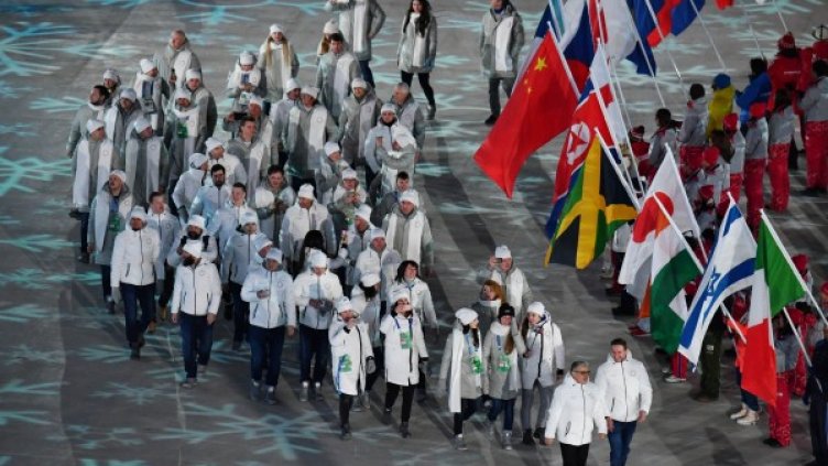 Снимки: Reuters