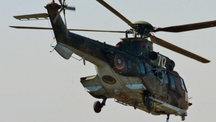 "Кугар" на специален полет, транспортира пациент 