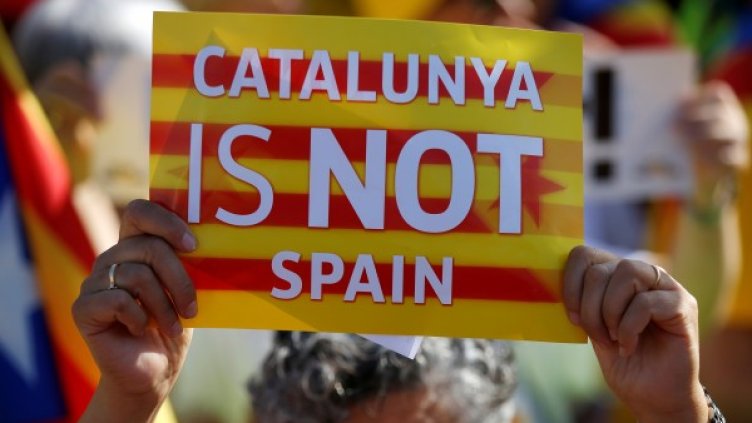 Снимки: Reuters