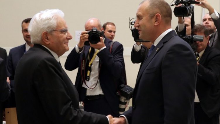 Серджо Матарела и Румен Радев. Снимка: БТА