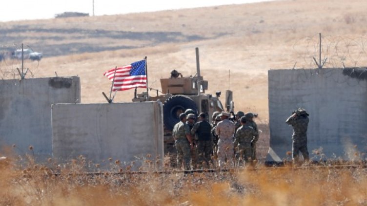 Снимки: Reuters