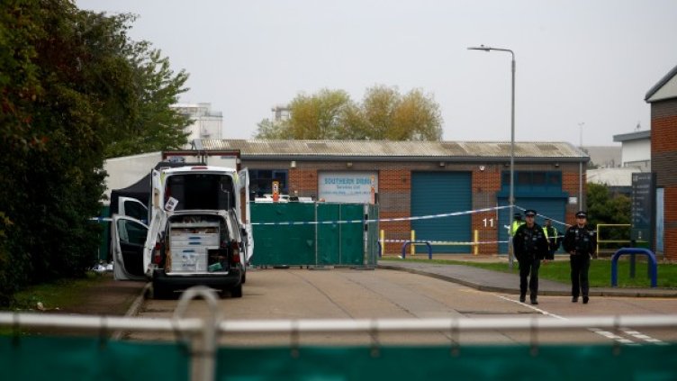 МВнР: Още не е потвърдено камионът на ужаса в Англия български ли е