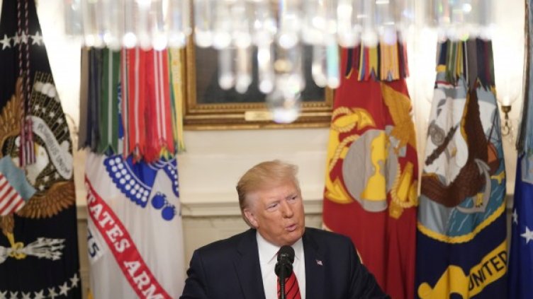 Снимки: Reuters