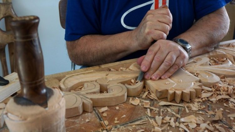 Художествената дърворезба става защитена специалност. Снимка: архив, Булфото