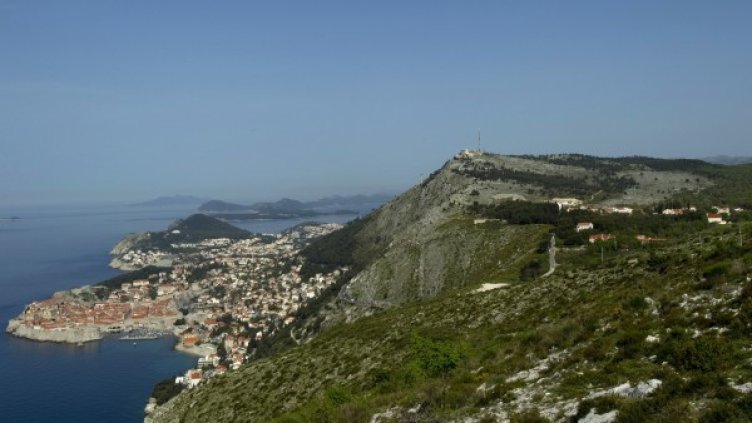 Снимки: Reuters