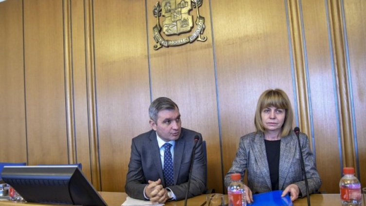 Герджиков и Фандъкова - сред старите-нови лица. Снимка: архив, БулФото