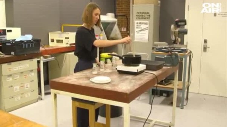 Британка превърна остатъци от риба в еко пластмаса