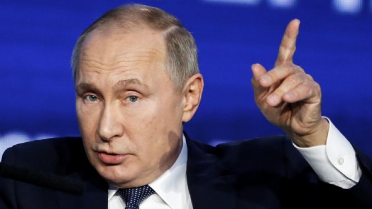 Снимки: Reuters