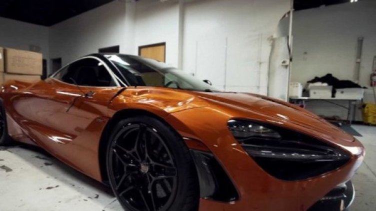 Снимка: Wrecked Exotics