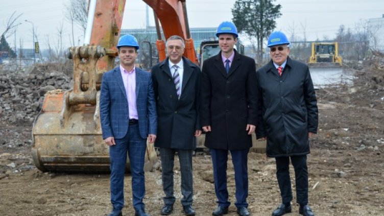 „Практикер” започва изграждането на хипермаркет в Пазарджик