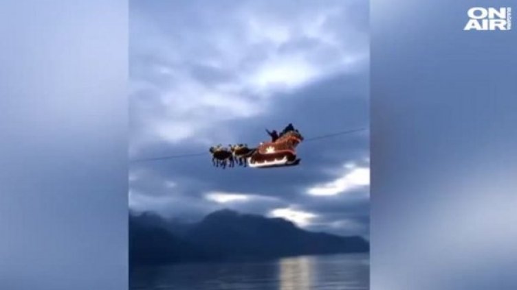 Дядо Коледа прелетя с шейната си над Швейцария 