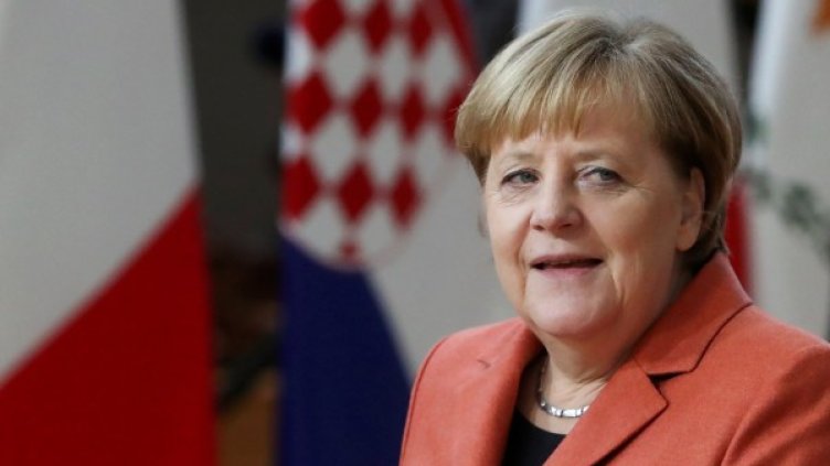 Снимки: Reuters