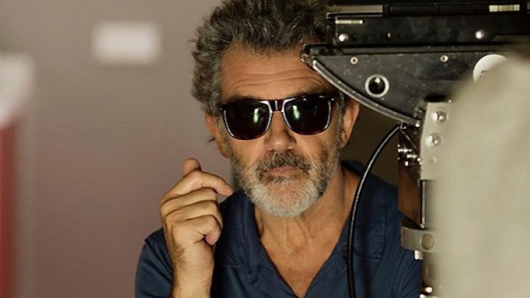 Антонио Бандерас в главната роля във филма на Педро Алмодовар "Болка и величие". Снимка: Про Филмс