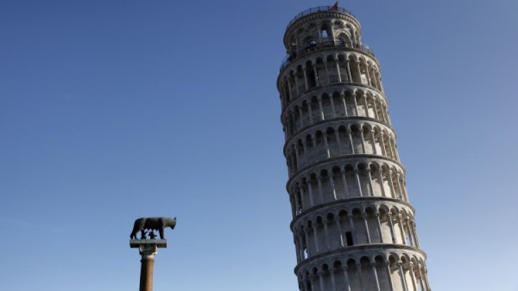 Снимки: Reuters