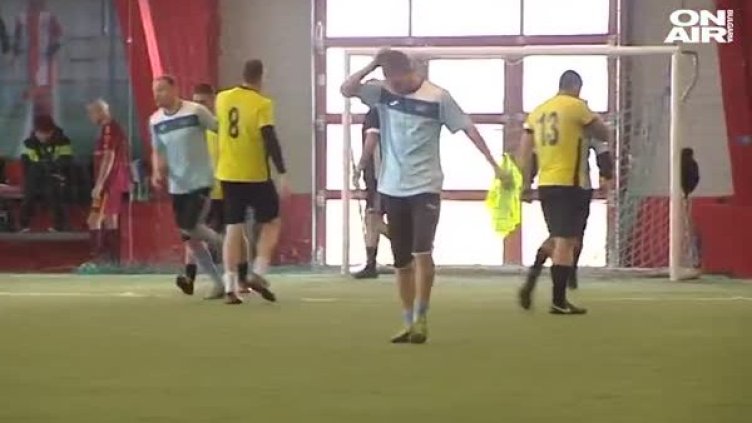 Водно дерби: Пернишкият "Без вода" загуби от "Софийска вода" 