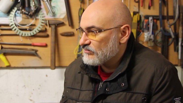 Шуменец създава електрически кабриолет в гаража си