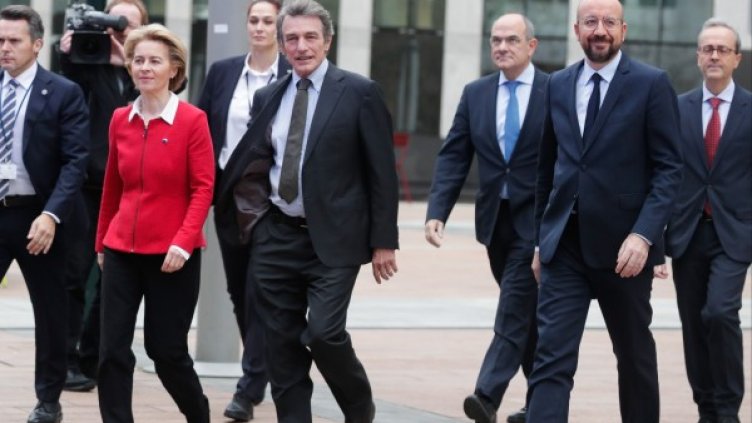 Урсула фон дер Лайен, Давид Сасоли и Шарл Мишел. Снимка: БГНЕС