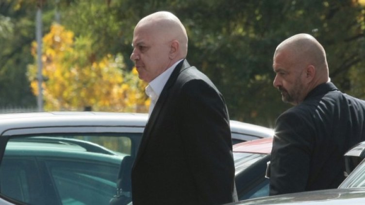 Партията на Слави &ndash; разпознаваема, вероятно влиза в следващото НС