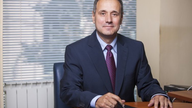 Димчо Станев
Петър Холаковски