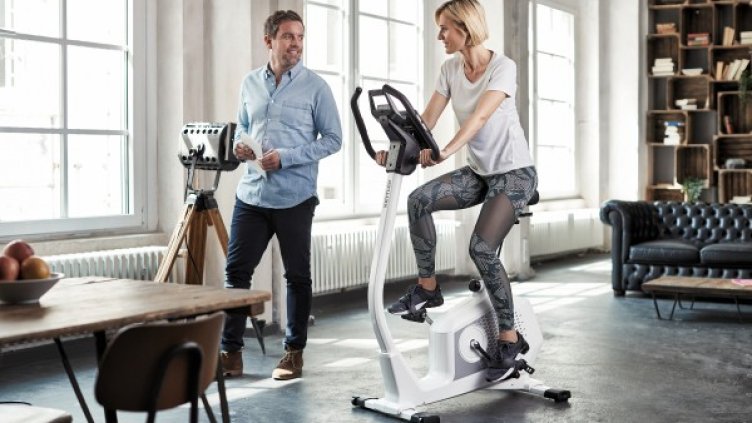 Остани вкъщи, бъди активен!