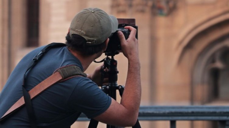 Фотографи в условията на COVID-19: Борба за оцеляване