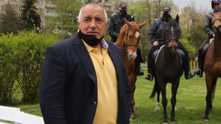 Гледайте на живо: Изслушват Борисов в НС