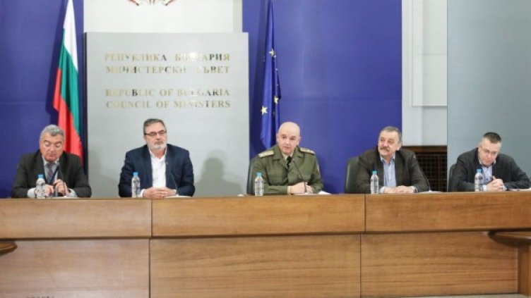 На живо: Брифинг на ген. Мутафчийски за коронавируса у нас