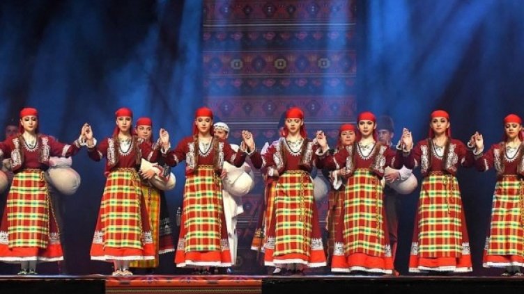 Снимка: Време за фолклор