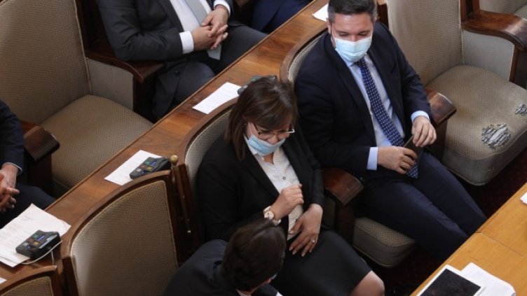 Само социалистите бяха против оставките на министрите. Снимка: Димитър Кьосемарлиев, Dnes.bg