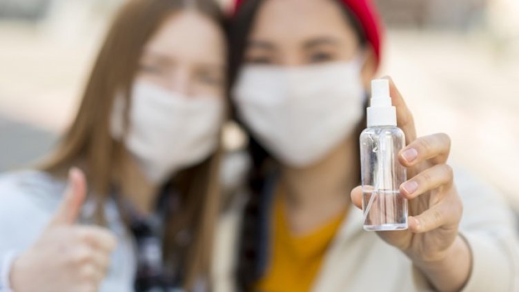 Дезинфектантите са основно предпазно средство срещу COVID-19