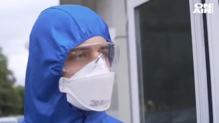 Лекари разказват: Да работиш в COVID-отделение от самото начало