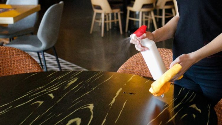 Обсъждат мерки за по-добра дезинфекция на заведенията по време на пандемия