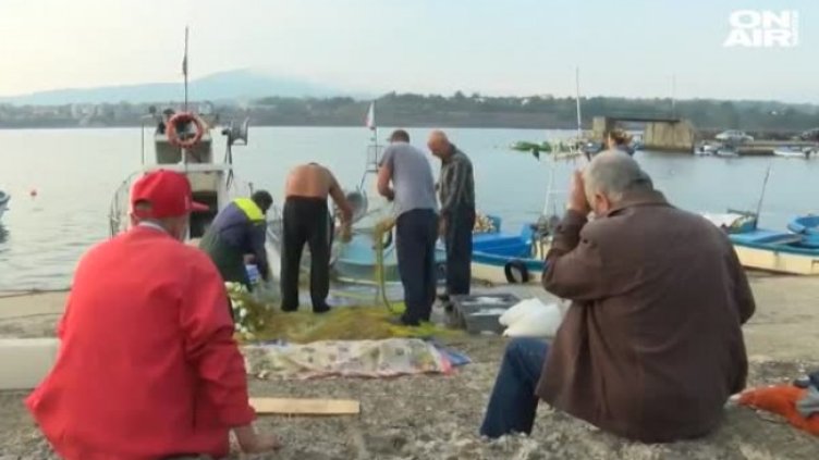 Наближава Никулден, ще поскъпне ли отново рибата?