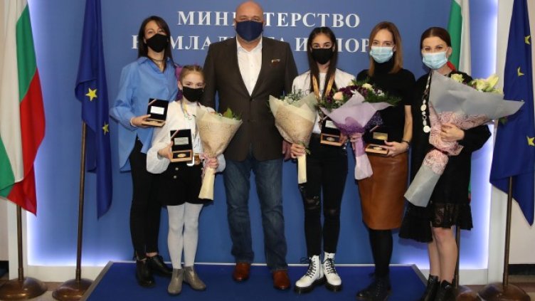 Снимка: ММС