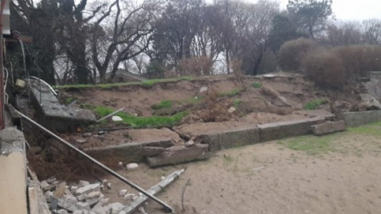 Снимка: Морски плаж Созопол-централен