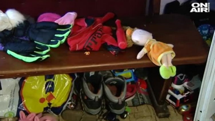 Сълзите на един баща: Намери се дом за Тодор и четирите му деца