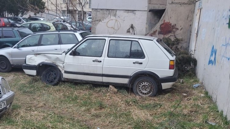 Снимка: Helpbook