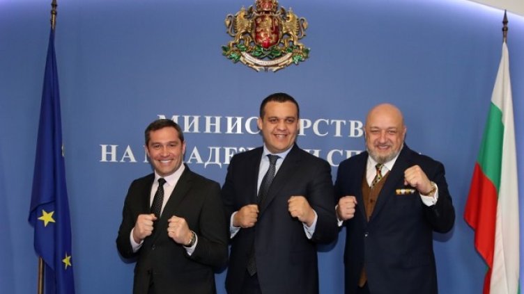 Снимка: ММС