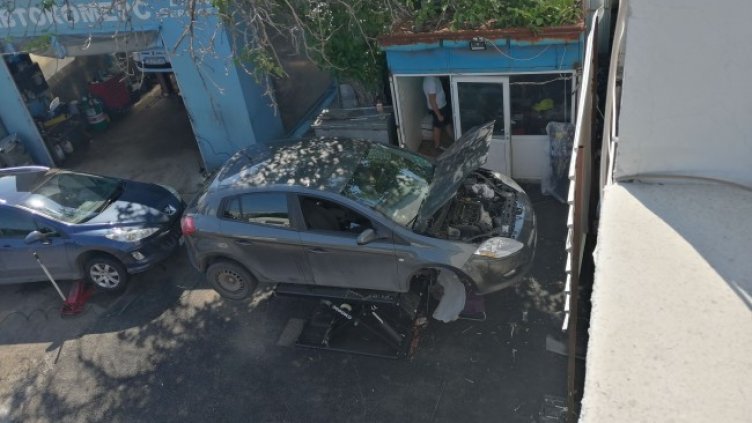 Снимка: Helpbook