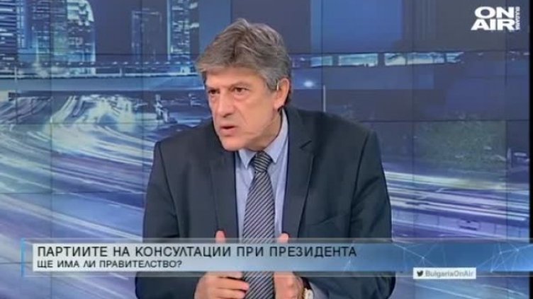 Затруднен ли е диалогът на Радев с партиите?