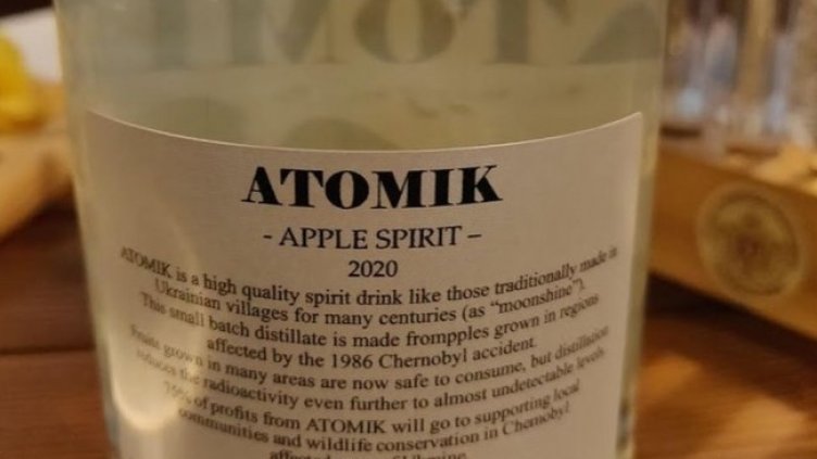 Властите в Украйна иззеха първата пратка от водката, произведена в Чернобил