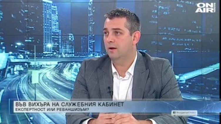 Делчев: Служебният кабинет осветява тъмни кътчета