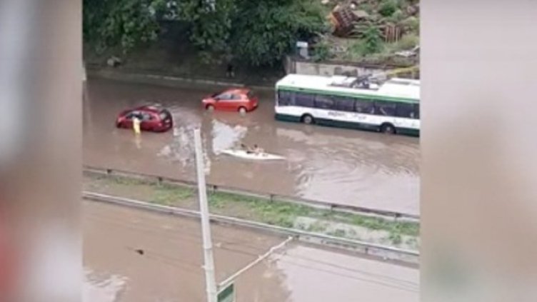 Снимка: Кадър от YouTube