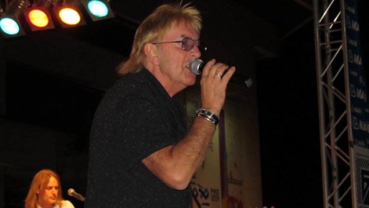 Джон Лоутън на концерт в Русе през 2013 г. Снимка: БГНЕС